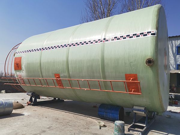 玻璃鋼儲(chǔ)罐